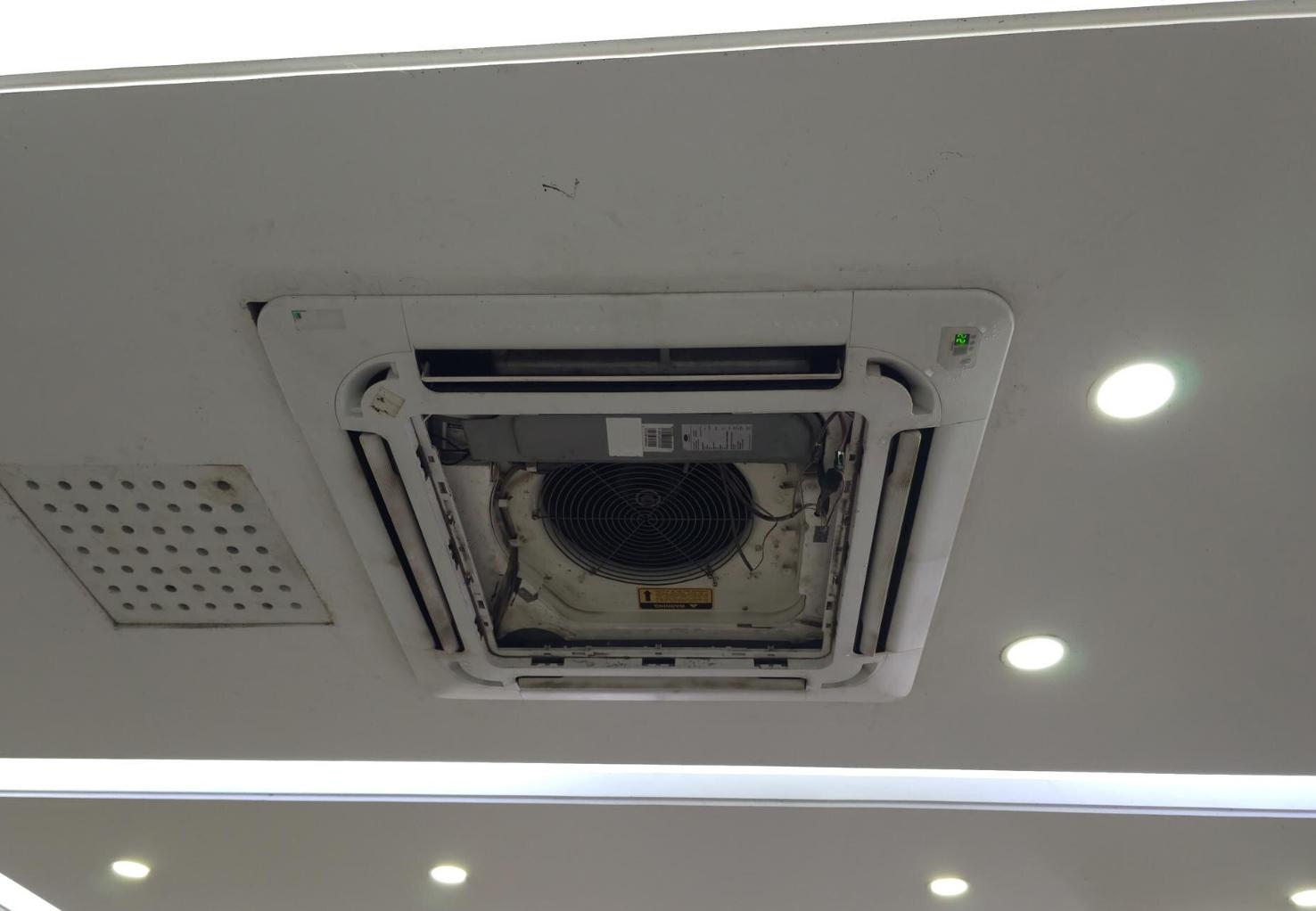 Como identificar bolor no ar condicionado e resolver o problema antes que seja tarde